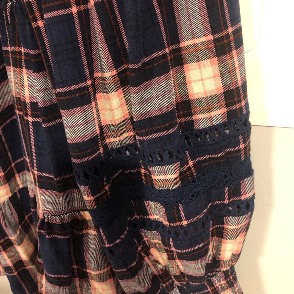 Torrid Navy and Cream Plaid Blouse - Picture 4 of 4